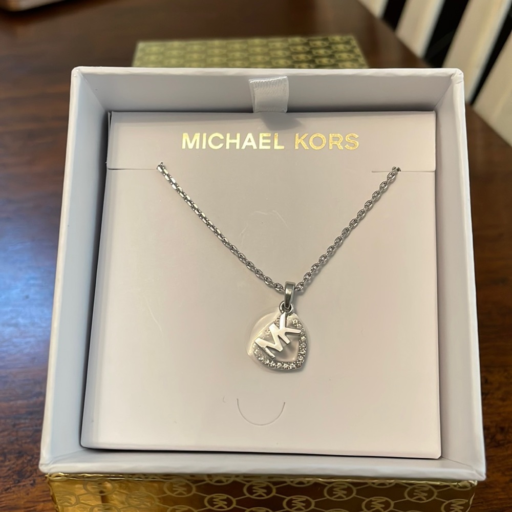 NWT Michael Kors silver heart logo necklace